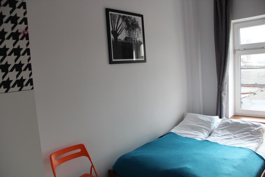 Baba Hostel Калиш Номер фото